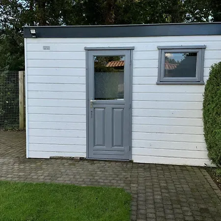 Chalet Privacyvol Fler In Putten